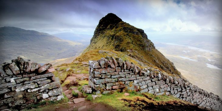 The impressive stone wall on the ridge of Suilven. Photo © Chris Goodman