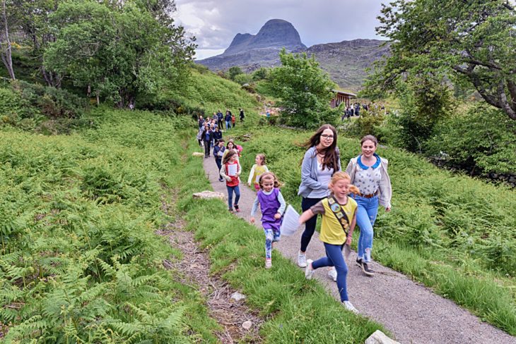 Enjoying the Glencanisp Nature Trail © Chris Puddephatt